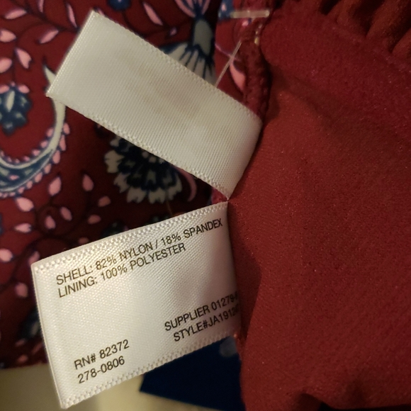 ARIZONA Paisley Flounce swim top - Wine - Picture 10 of 10